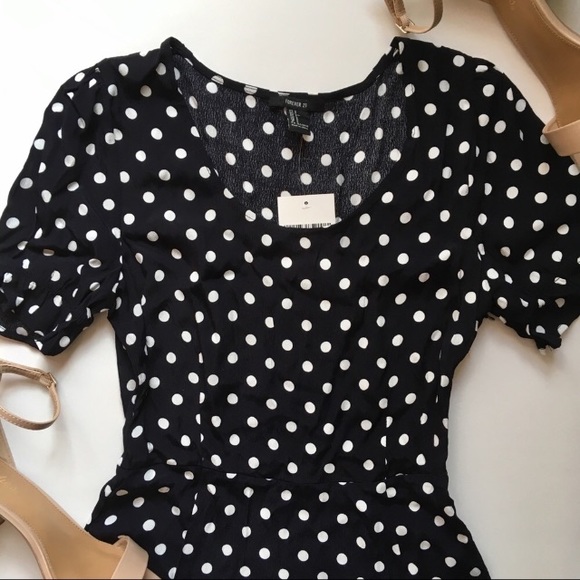 Forever 21 Dresses & Skirts - NWT Forever 21 Polka Dot Puff Sleeve Mini Dress